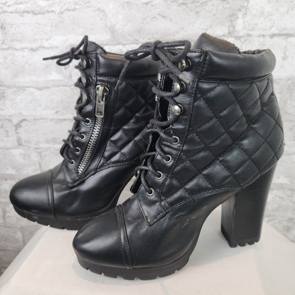 Bamboo Ankle Boots Black Quilted Lace Up Block Heel Lug Sole 8.5
